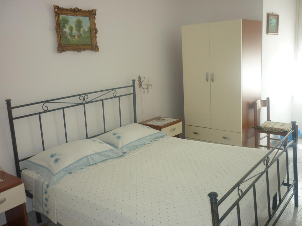 Albergo Vittoria Тавьяно Номер фото