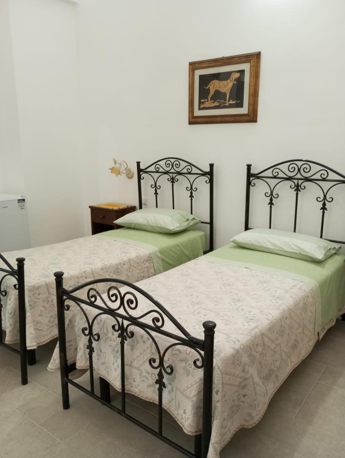 Albergo Vittoria Тавьяно Экстерьер фото